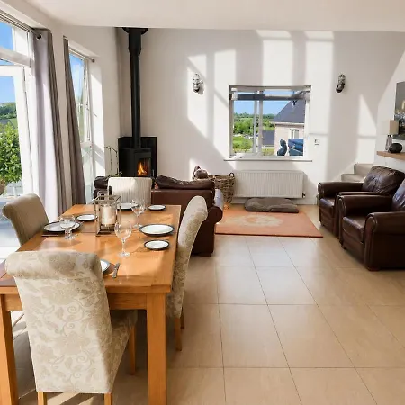 Countryside Retreat 3bhk Hot Tub Panoramic Views Belturbet